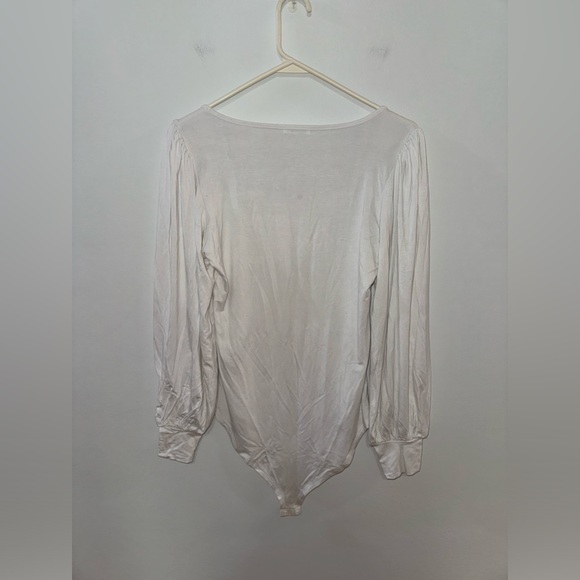 Pre-Owned MD Jorasob White Long Sleeve Flowy Bodysuit - Picture 8 of 8